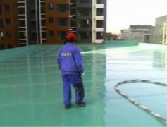 樓頂聚脲噴涂施工現場